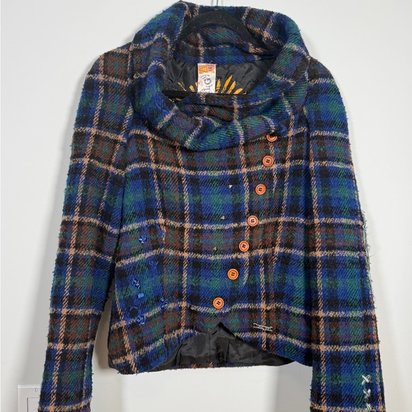 Desigual Jackets & Blazers - 🧥 Desigual Wool Blend Blazer Jacket EU 38 (US M) Blue Plaid Happy Embroidered